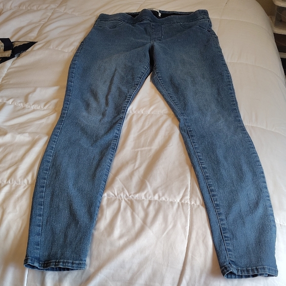 Old Navy Denim - Old Navy Women's Skinny Jeans in Blue